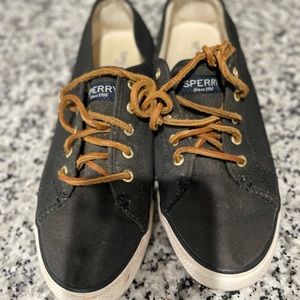 Sperry preloved size 8 black with memory foam leather laces